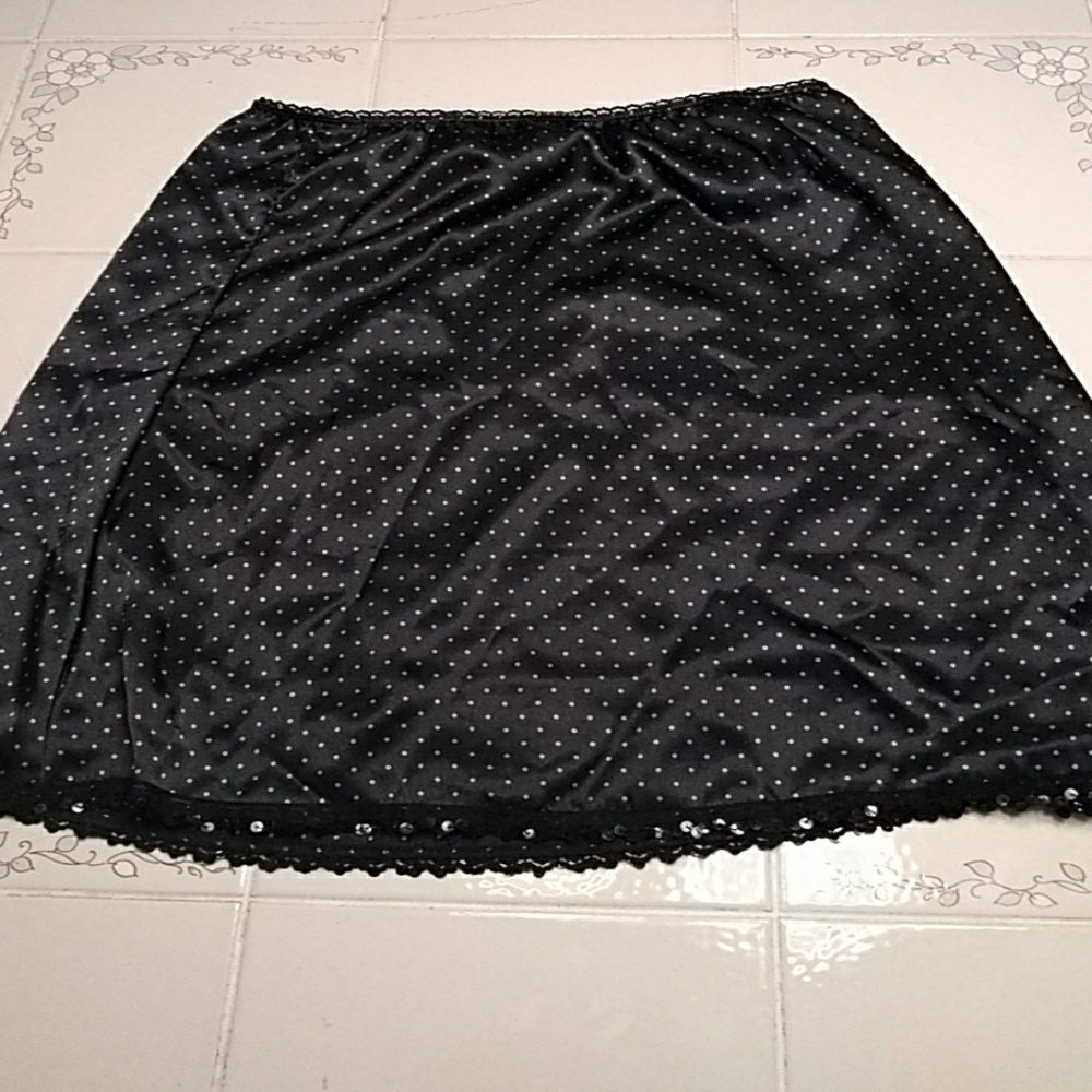 XL 14/16 skirt  100 polyester sequin Fringe 1